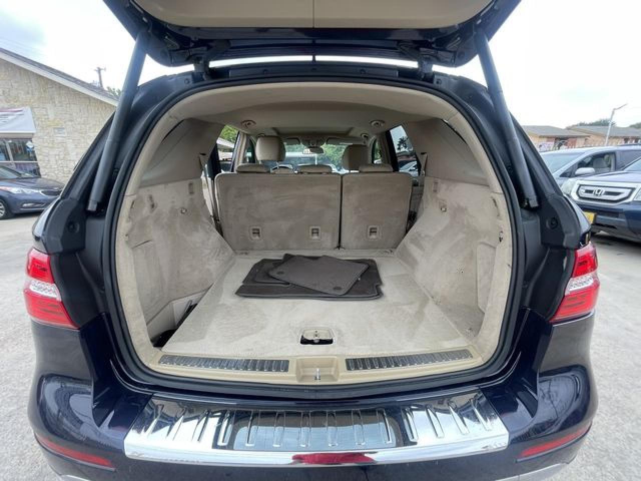 2012 MERCEDES-BENZ ML-Class