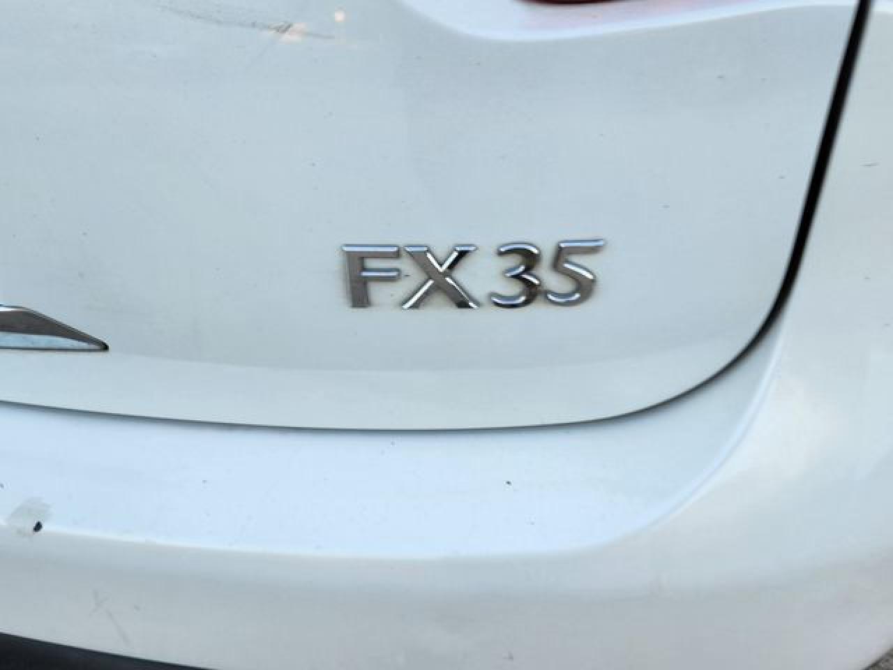 2009 INFINITI FX35