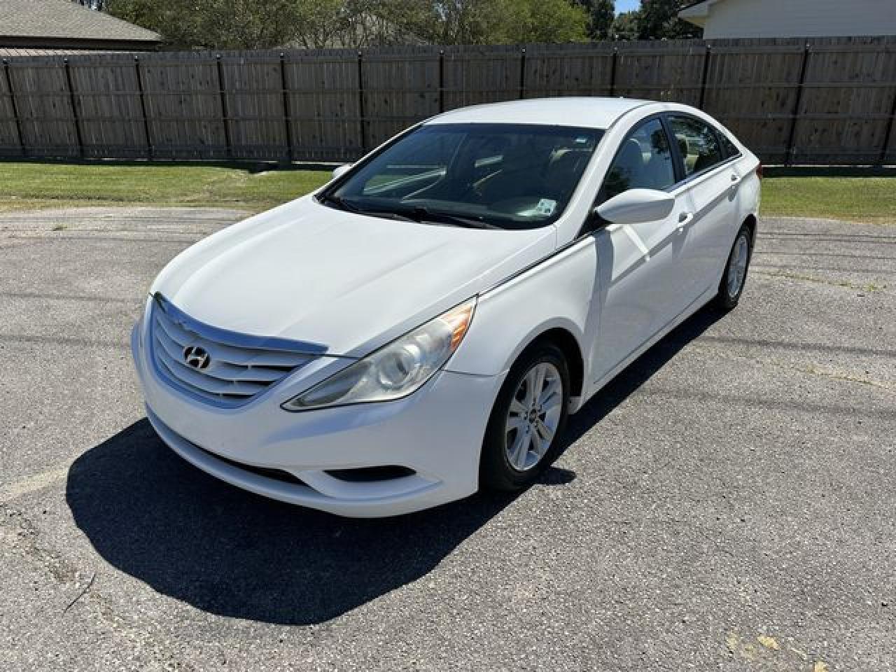 2011 HYUNDAI SONATA