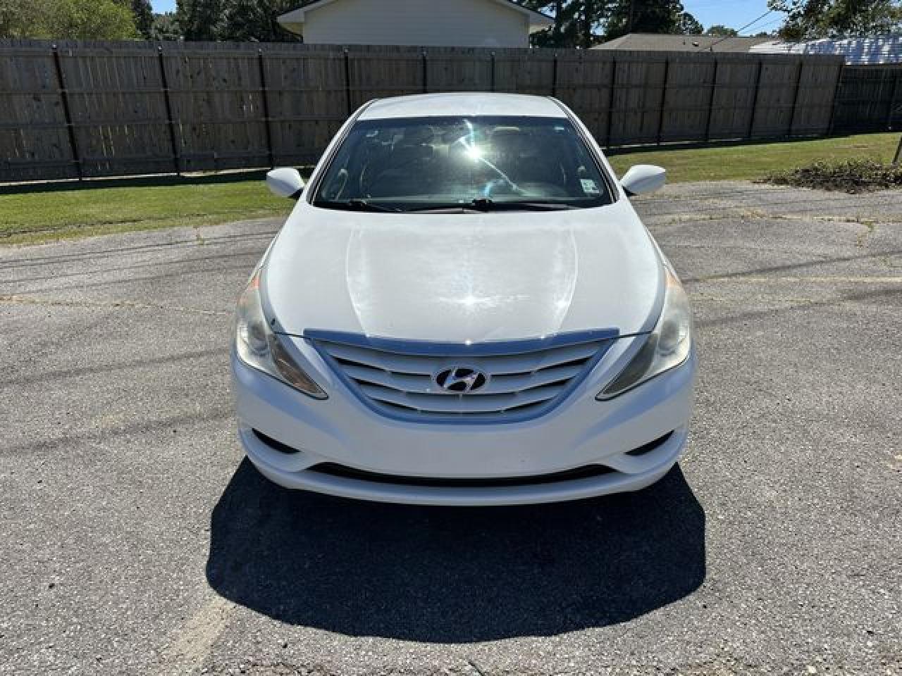 2011 HYUNDAI SONATA