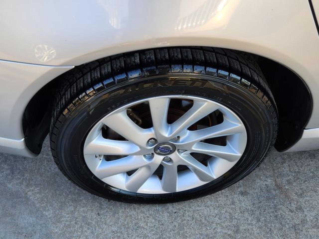 2015 VOLVO S80