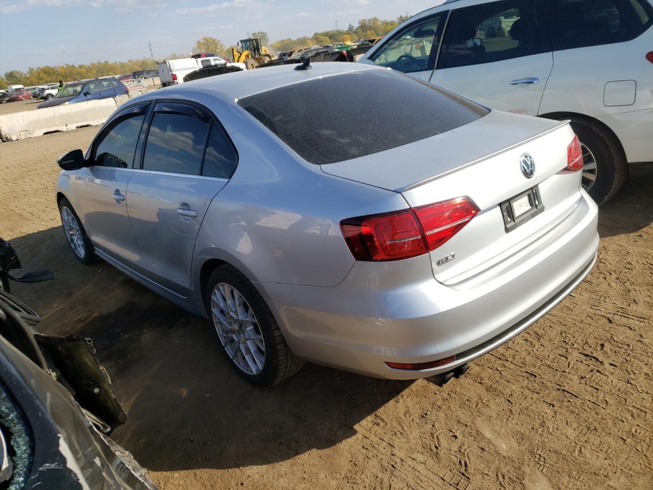 2015 VOLKSWAGEN JETTA