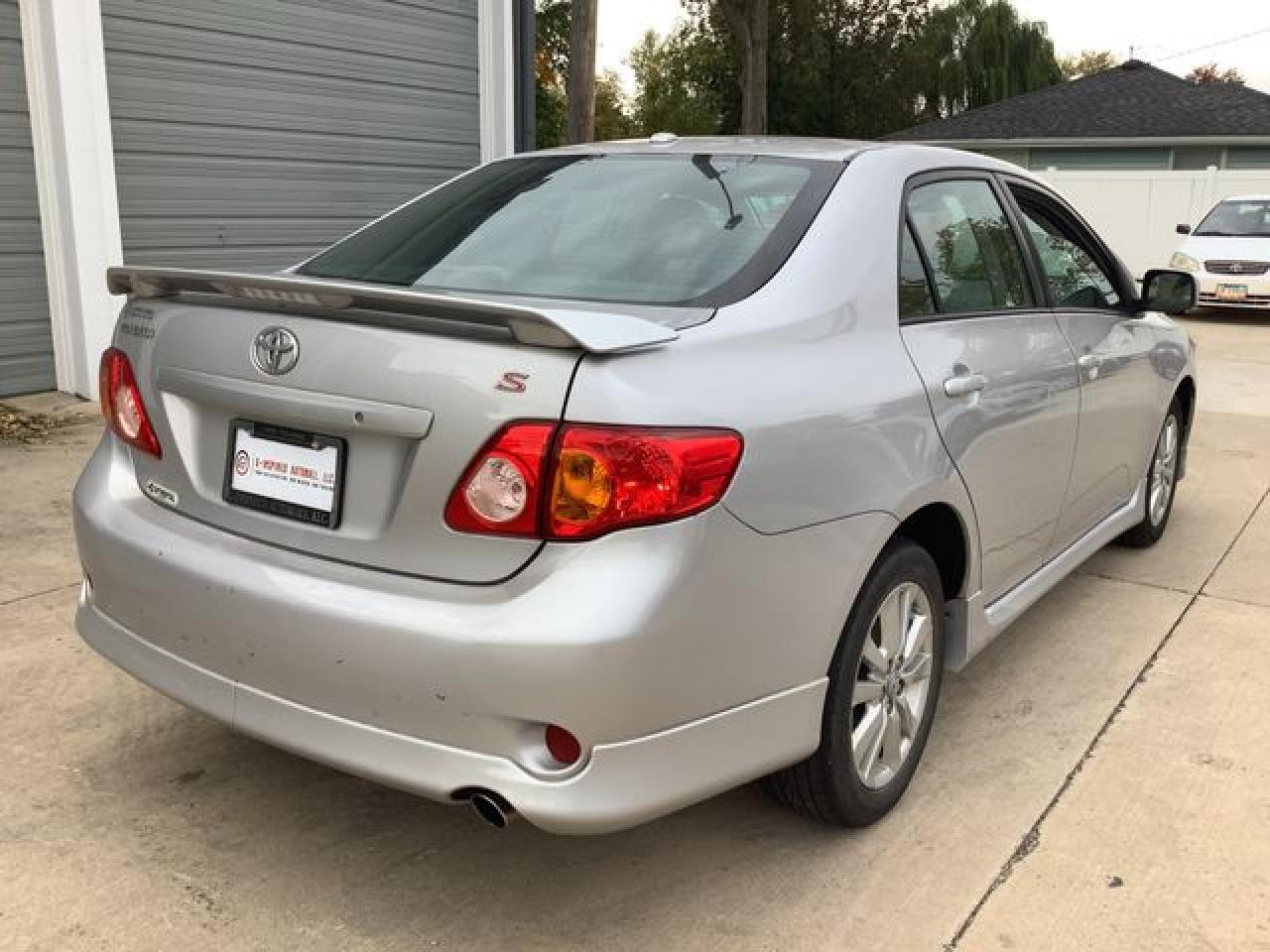 2010 TOYOTA COROLLA