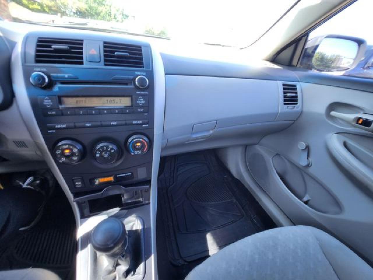 2010 TOYOTA COROLLA