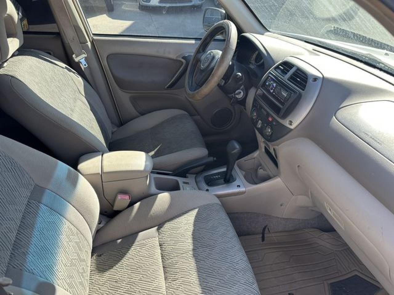 2002 TOYOTA RAV4