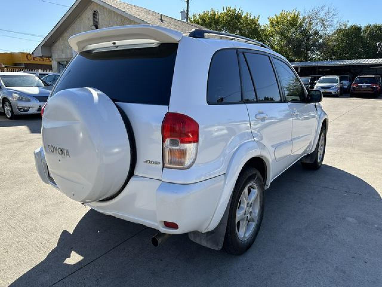 2002 TOYOTA RAV4