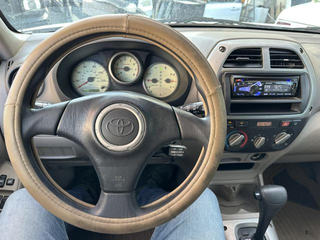 2002 TOYOTA RAV4