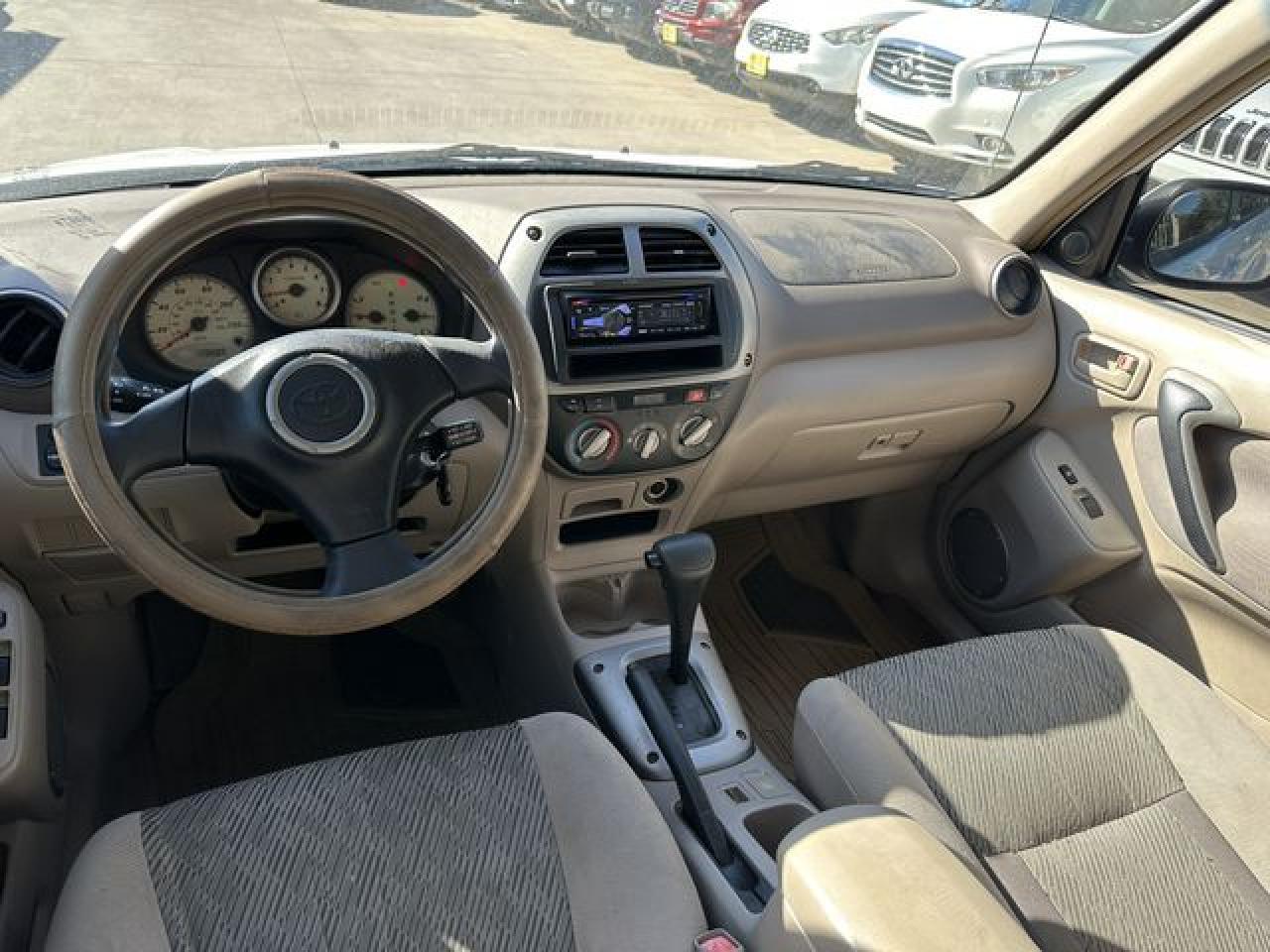 2002 TOYOTA RAV4