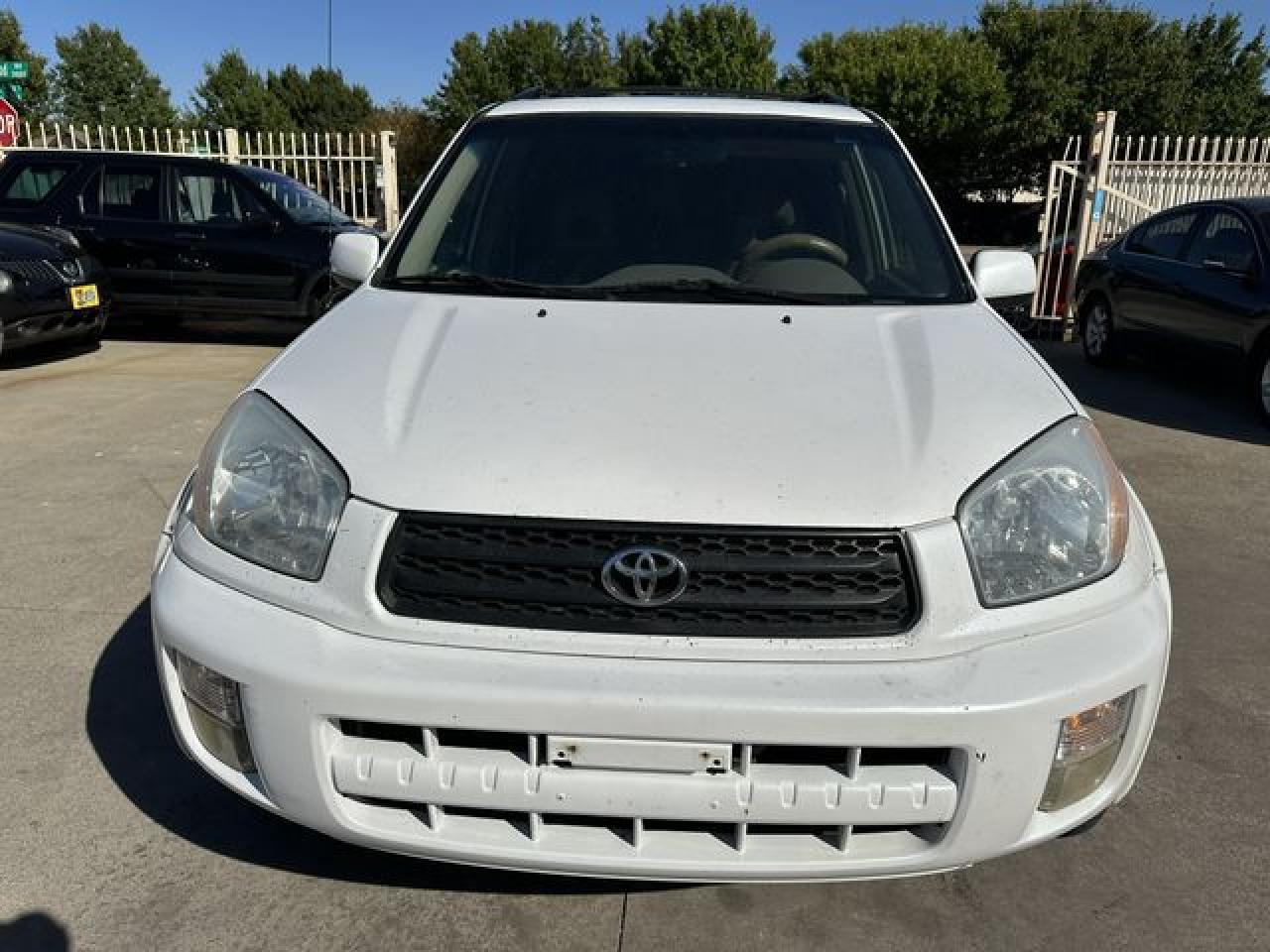 2002 TOYOTA RAV4