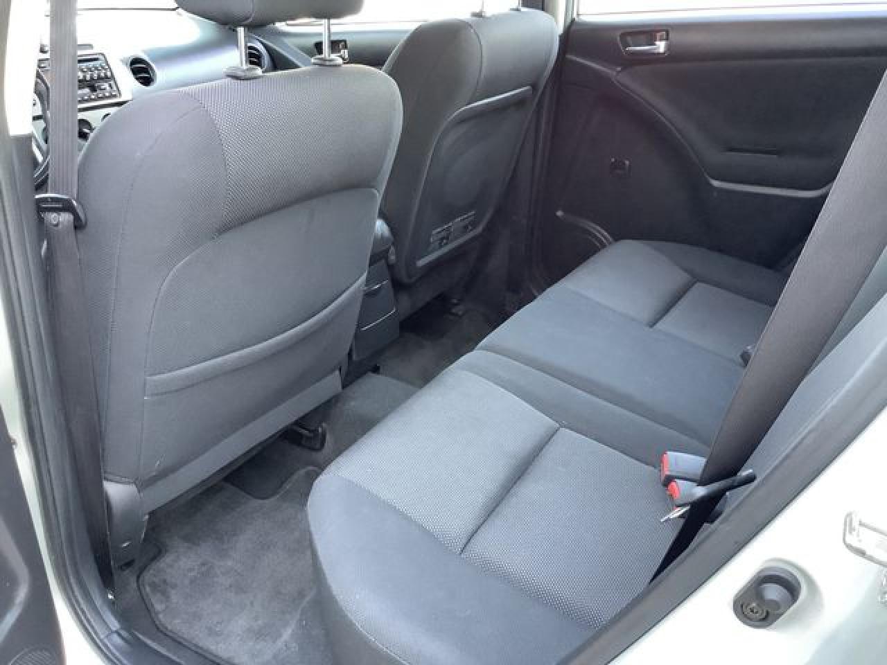 2004 TOYOTA COROLLA