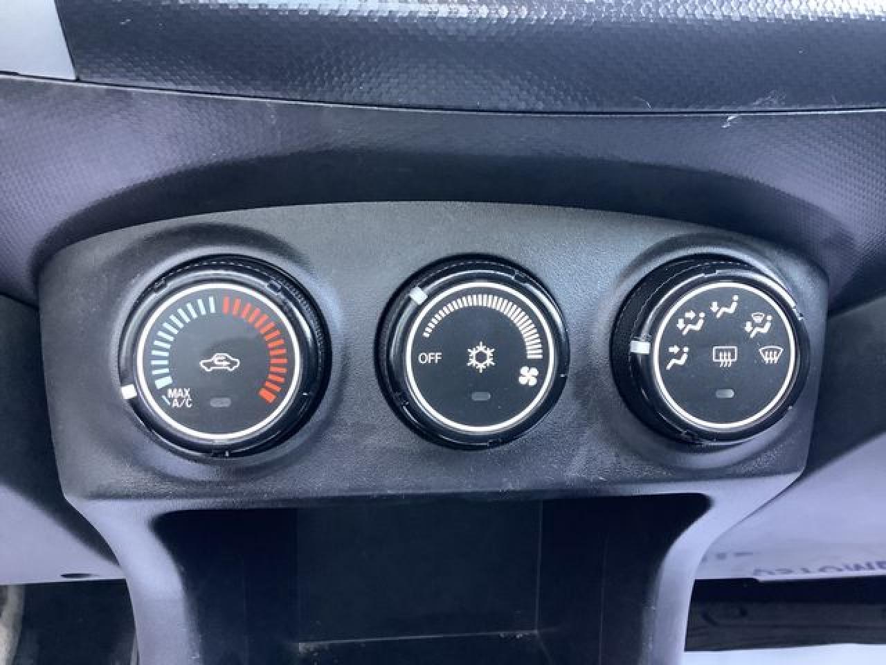 2011 MITSUBISHI outlander