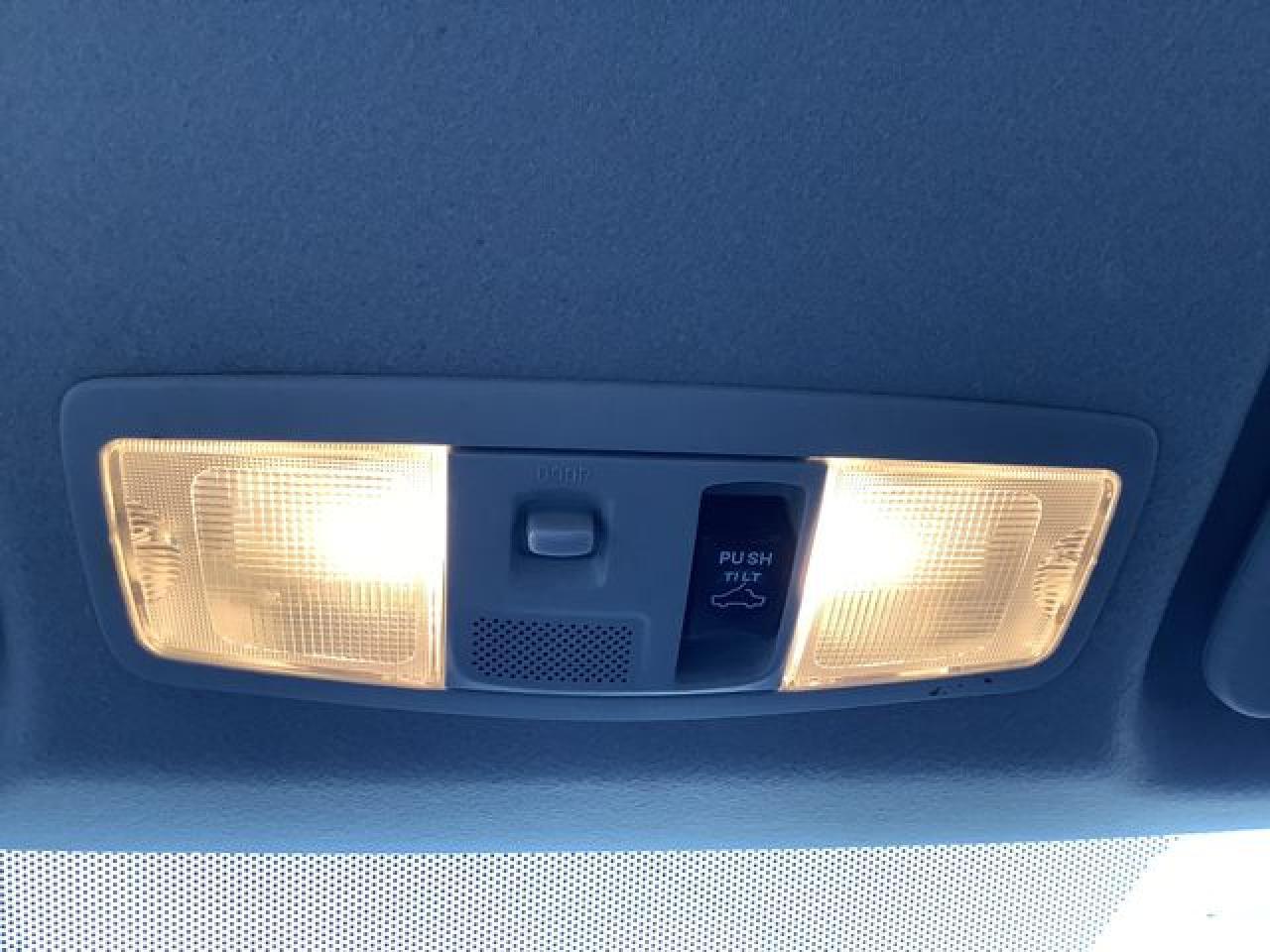 2011 MITSUBISHI outlander
