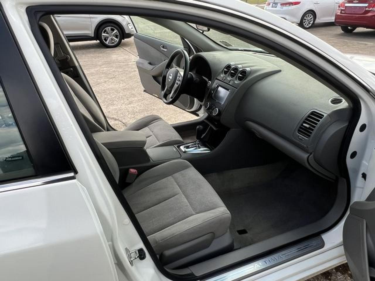 2012 NISSAN ALTIMA