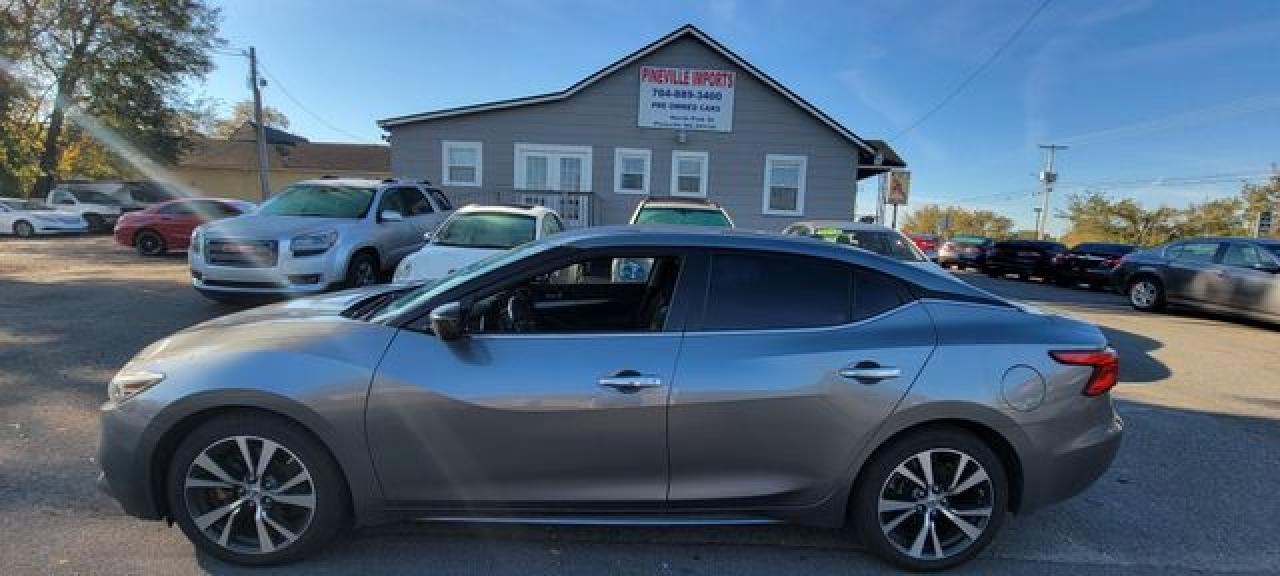 2016 NISSAN Maxima