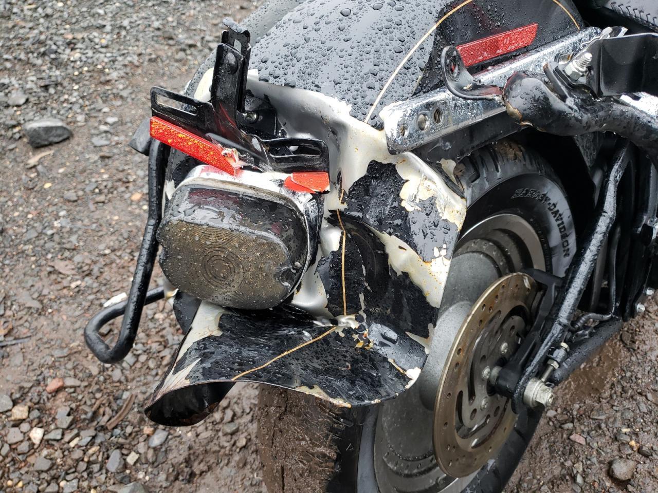2005 HARLEY-DAVIDSON Flstfi