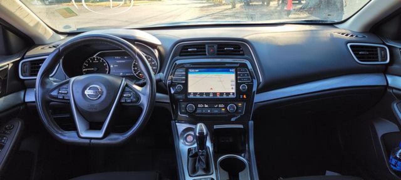 2016 NISSAN Maxima