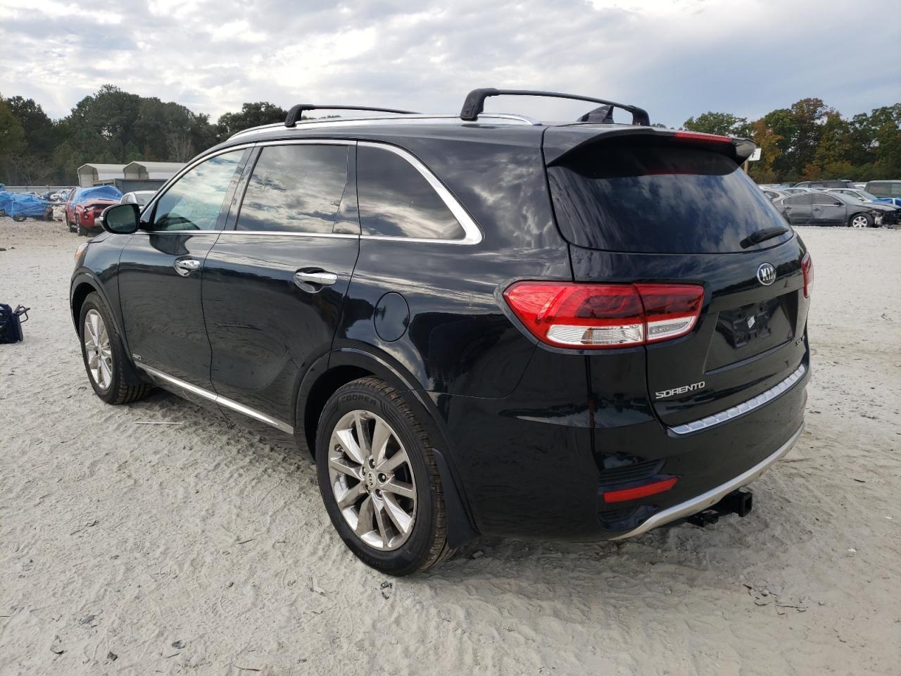 2016 KIA SORENTO