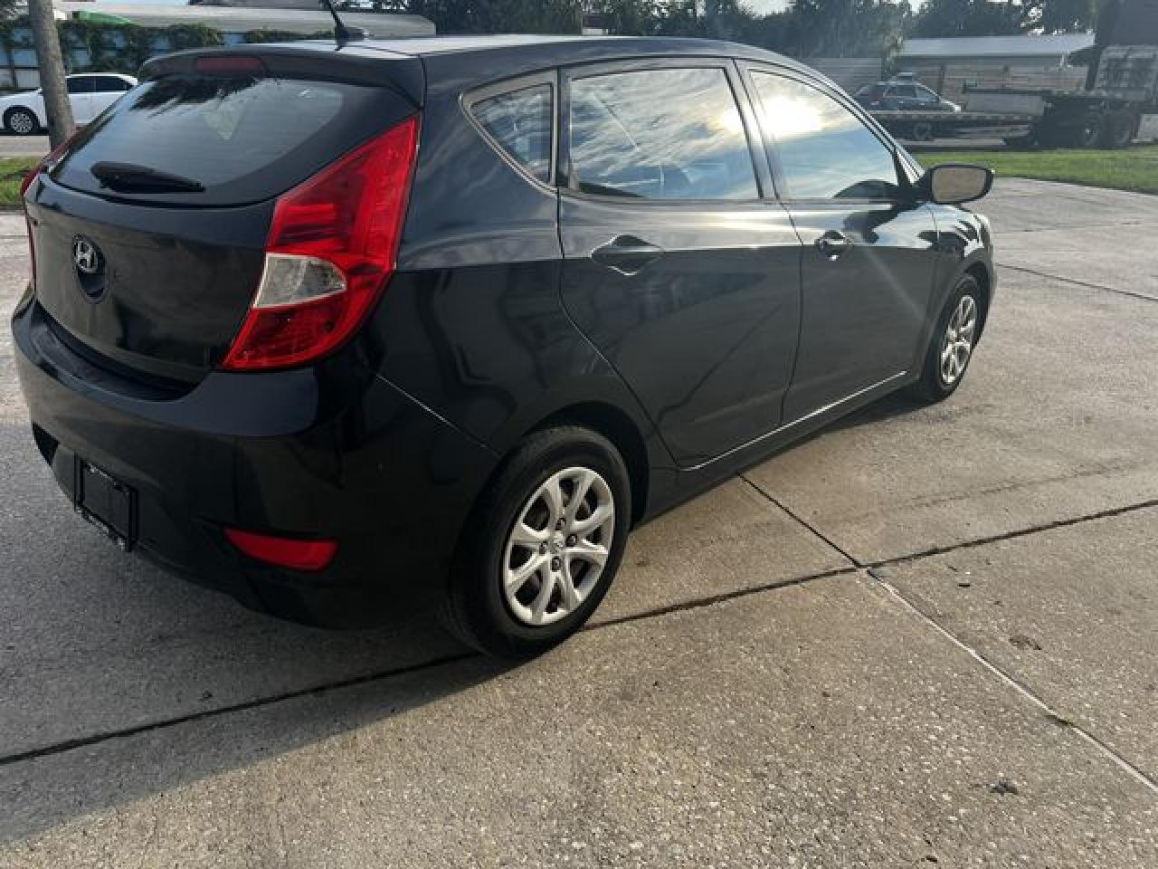 2014 HYUNDAI ACCENT