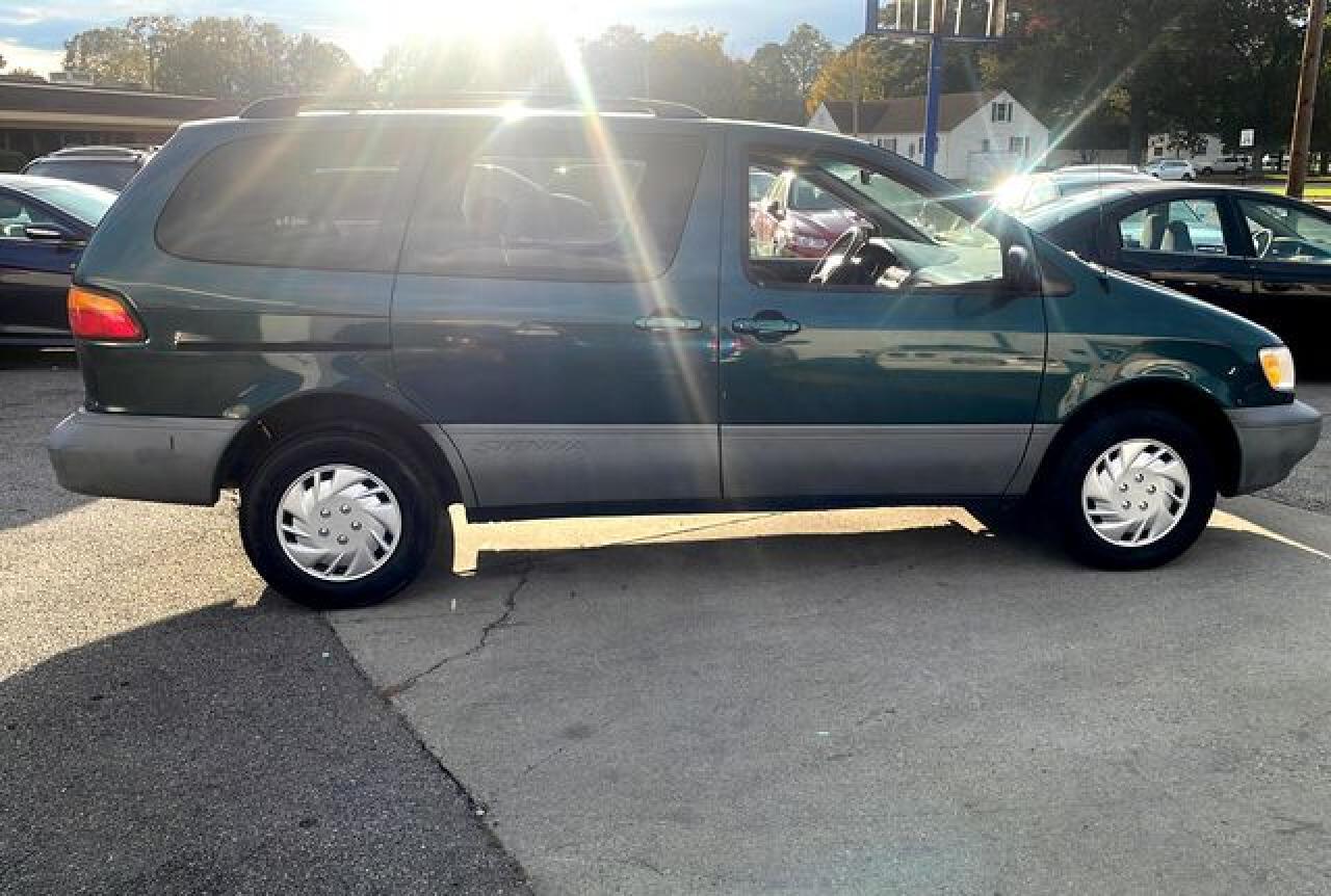 1998 TOYOTA SIENNA