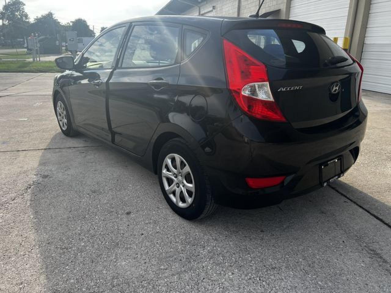 2014 HYUNDAI ACCENT
