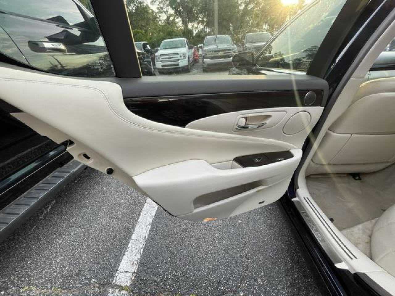 2008 LEXUS LS 460