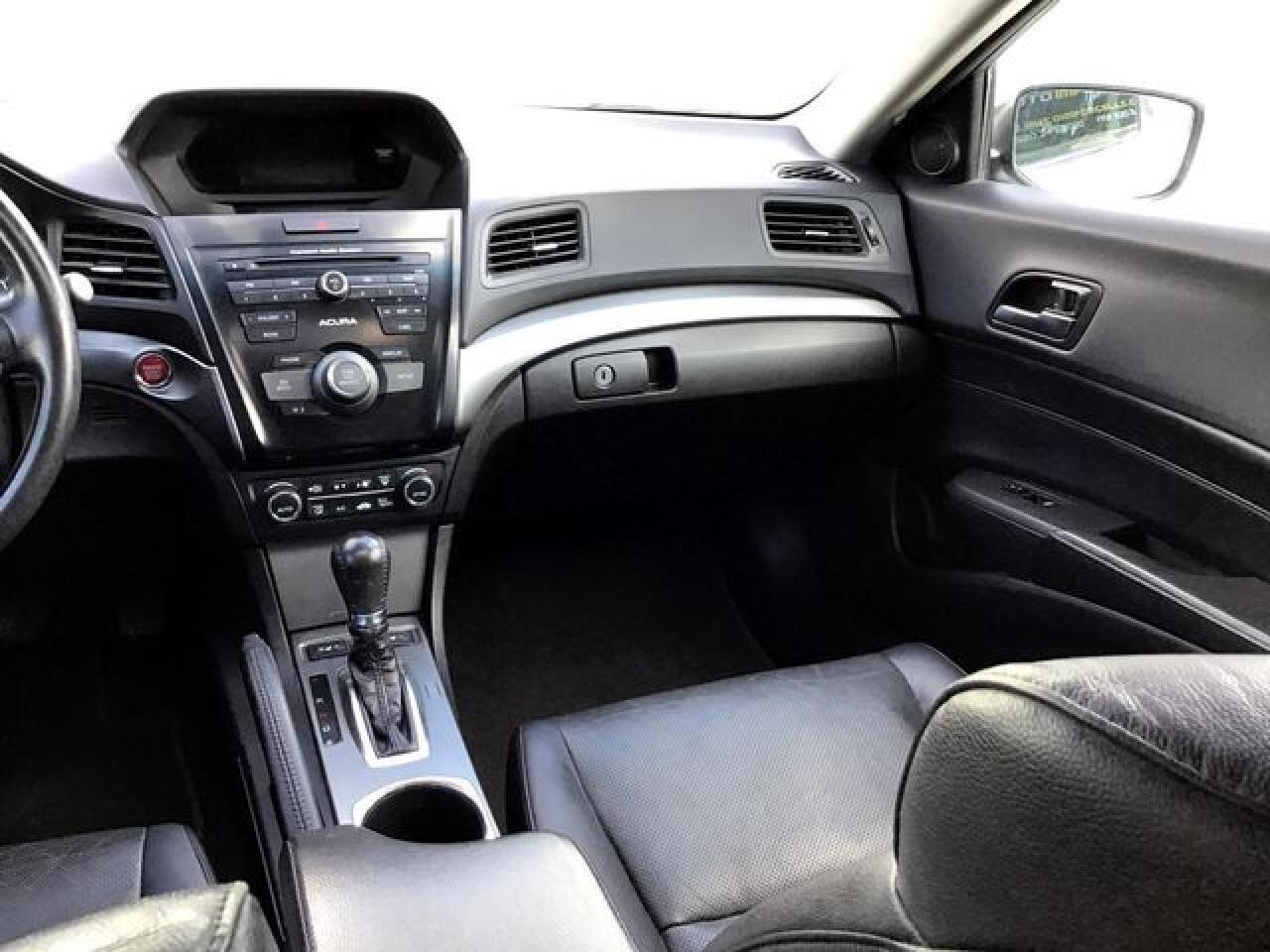 2014 ACURA ILX