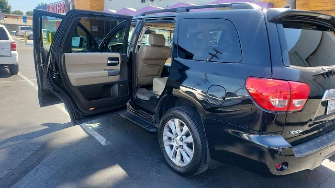 2010 TOYOTA Sequoia