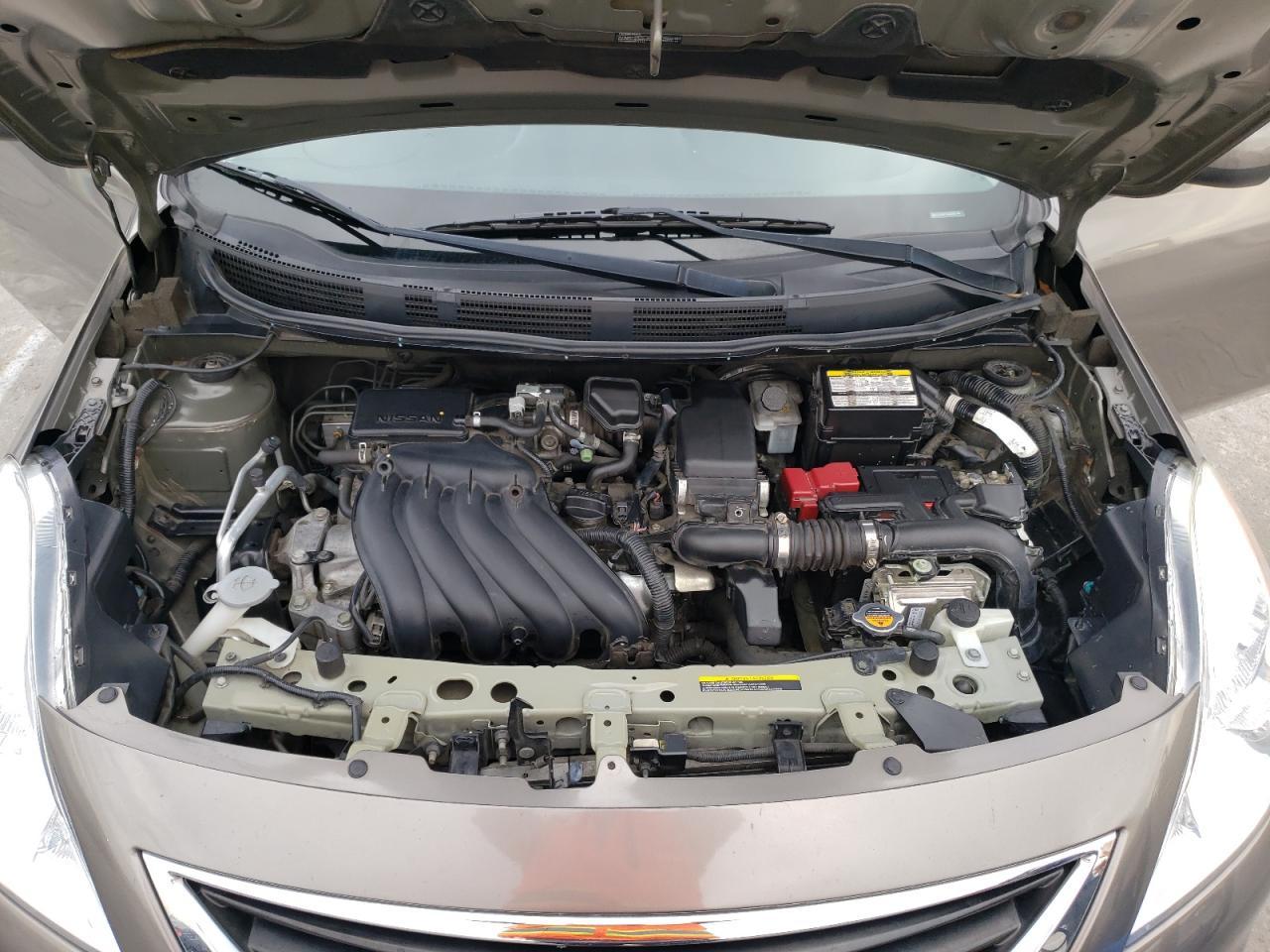 2013 NISSAN VERSA