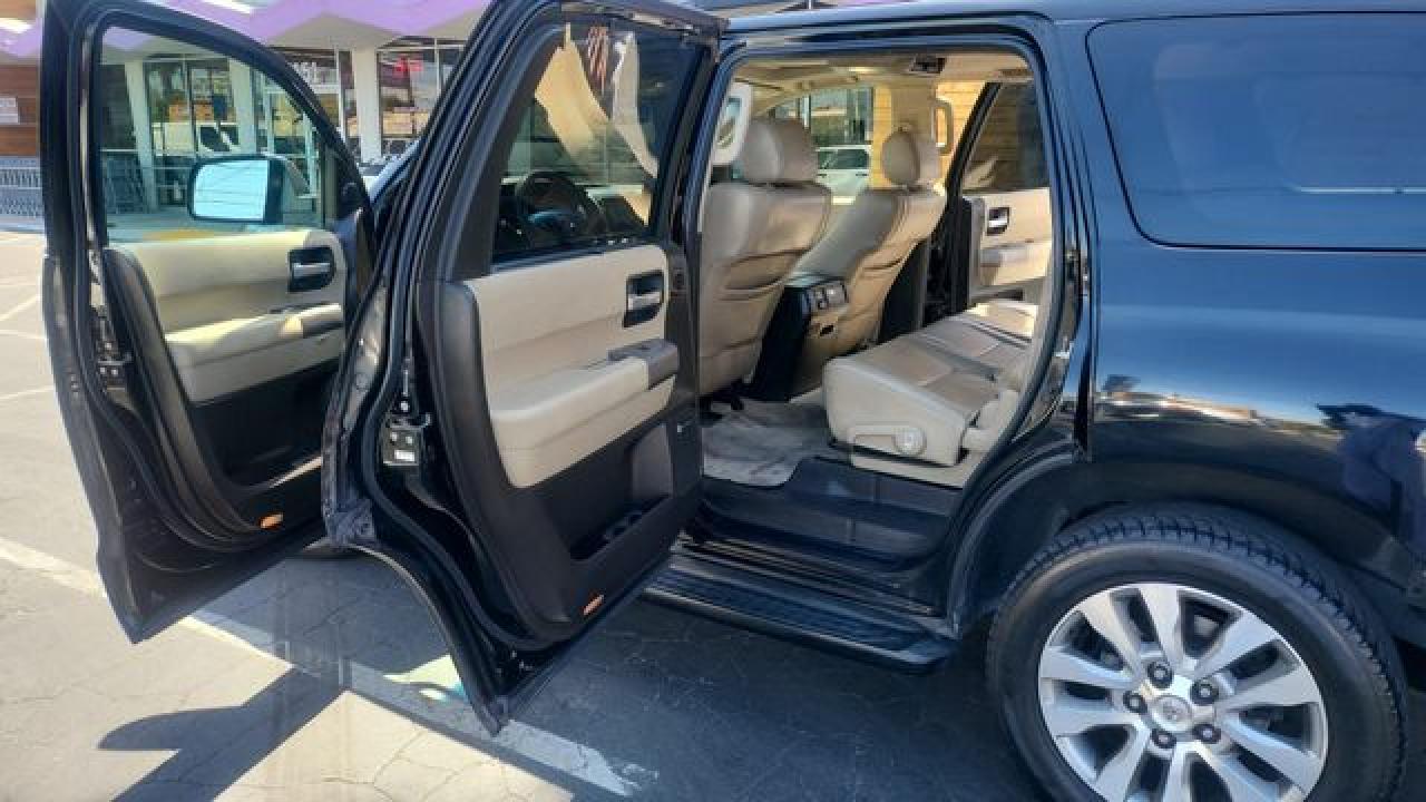 2010 TOYOTA Sequoia