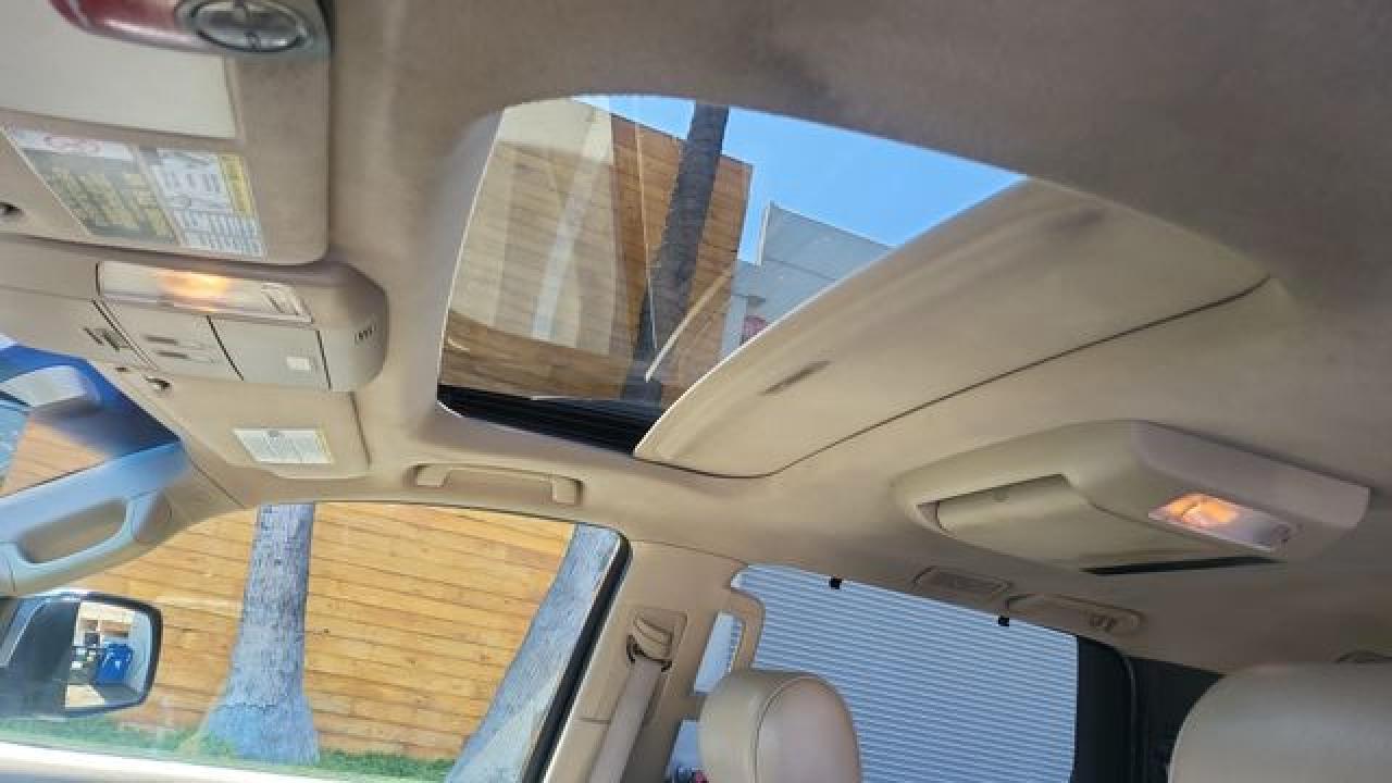 2010 TOYOTA Sequoia