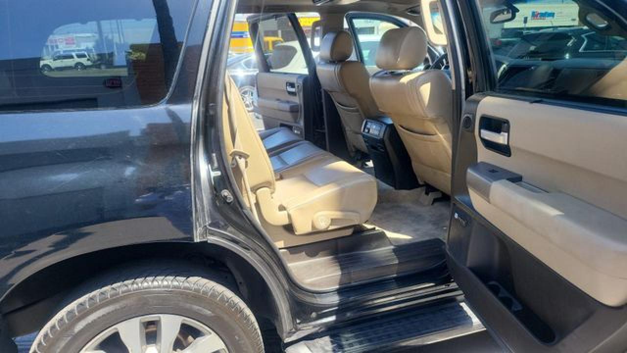 2010 TOYOTA Sequoia