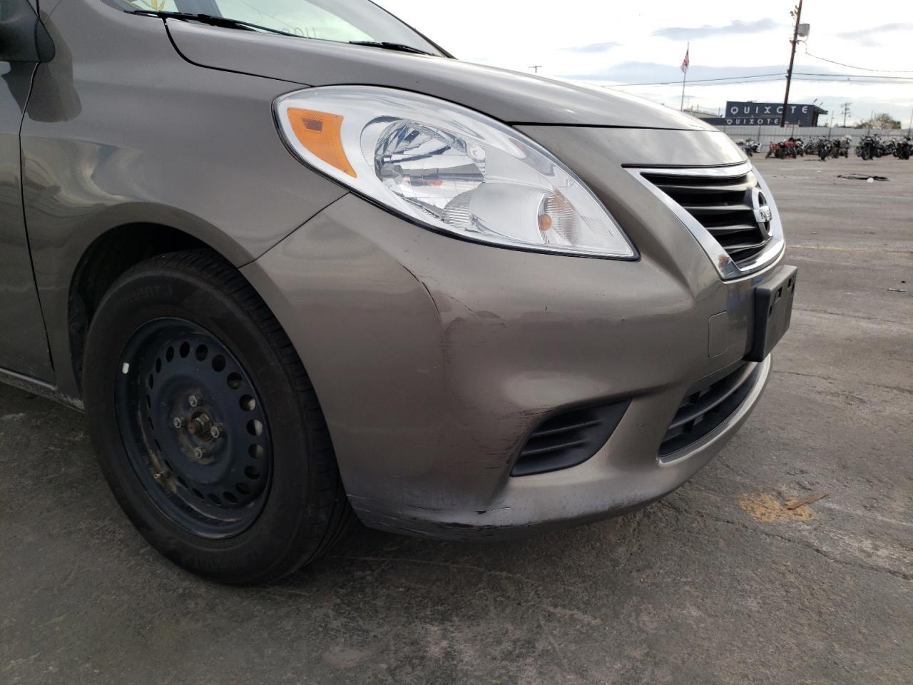 2013 NISSAN VERSA