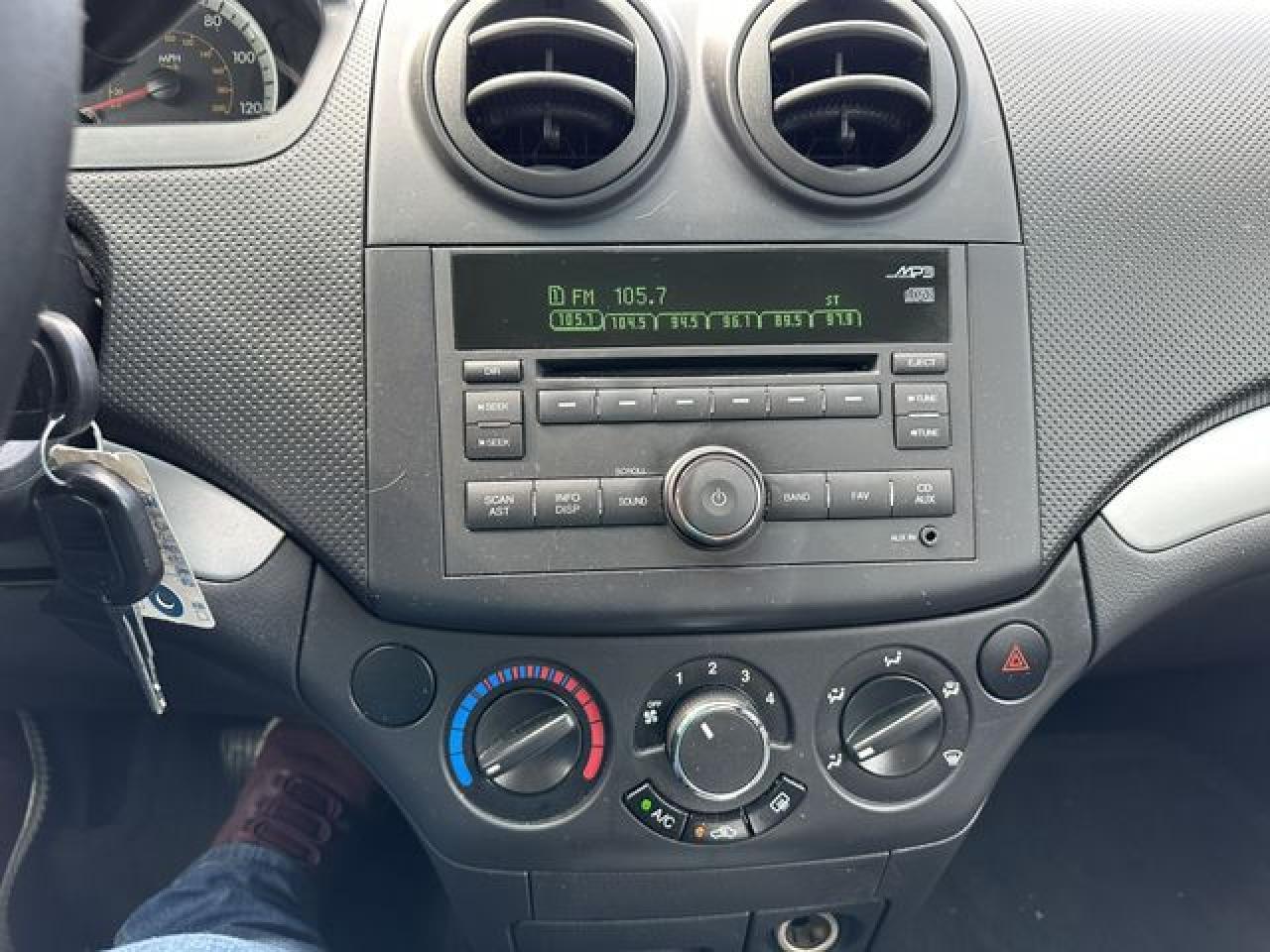 2010 CHEVROLET Aveo