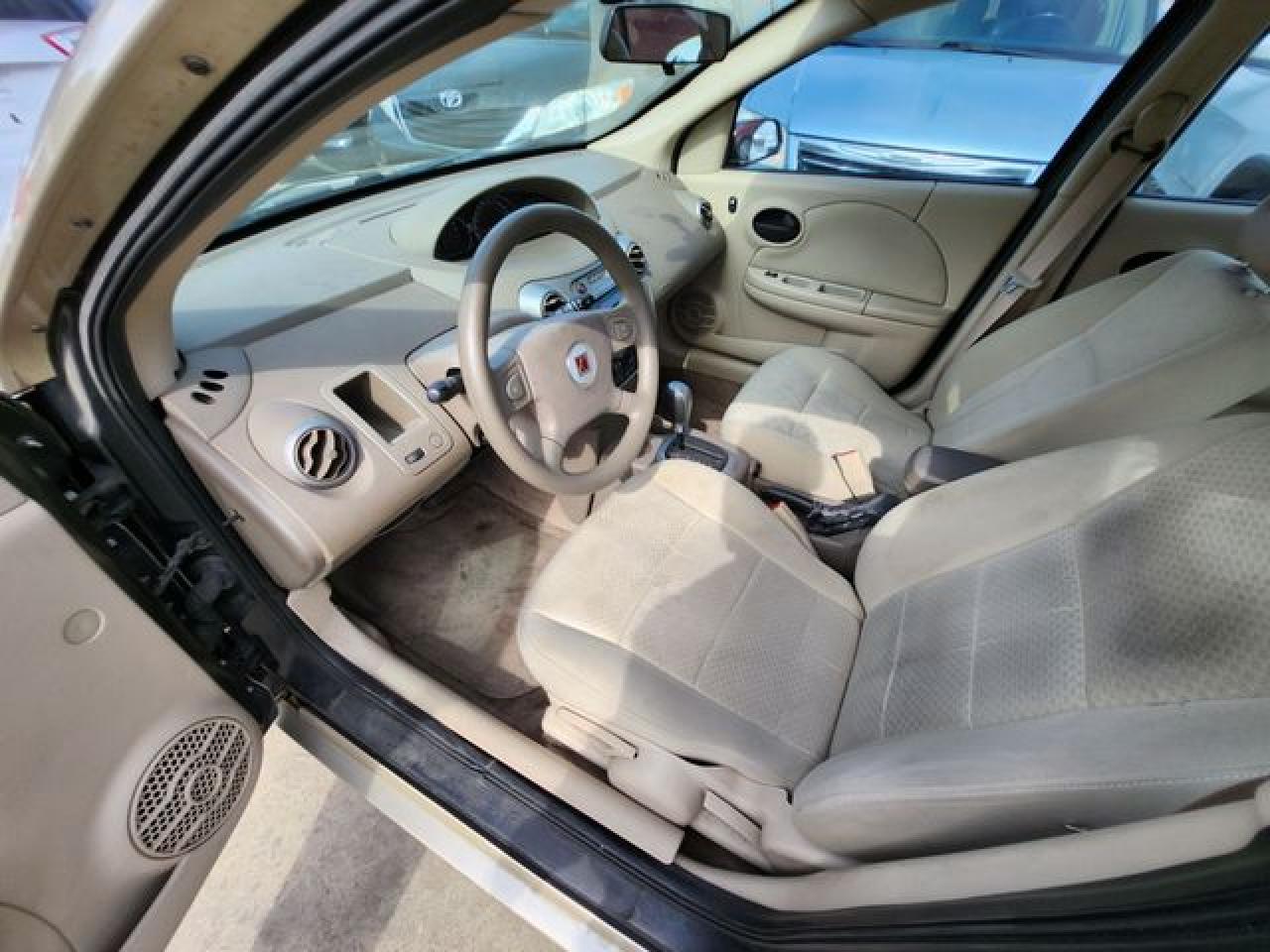 2005 SATURN Ion