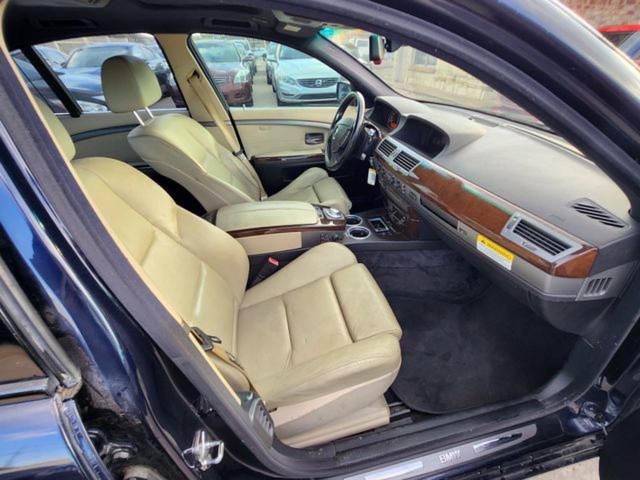 2003 BMW 7 series