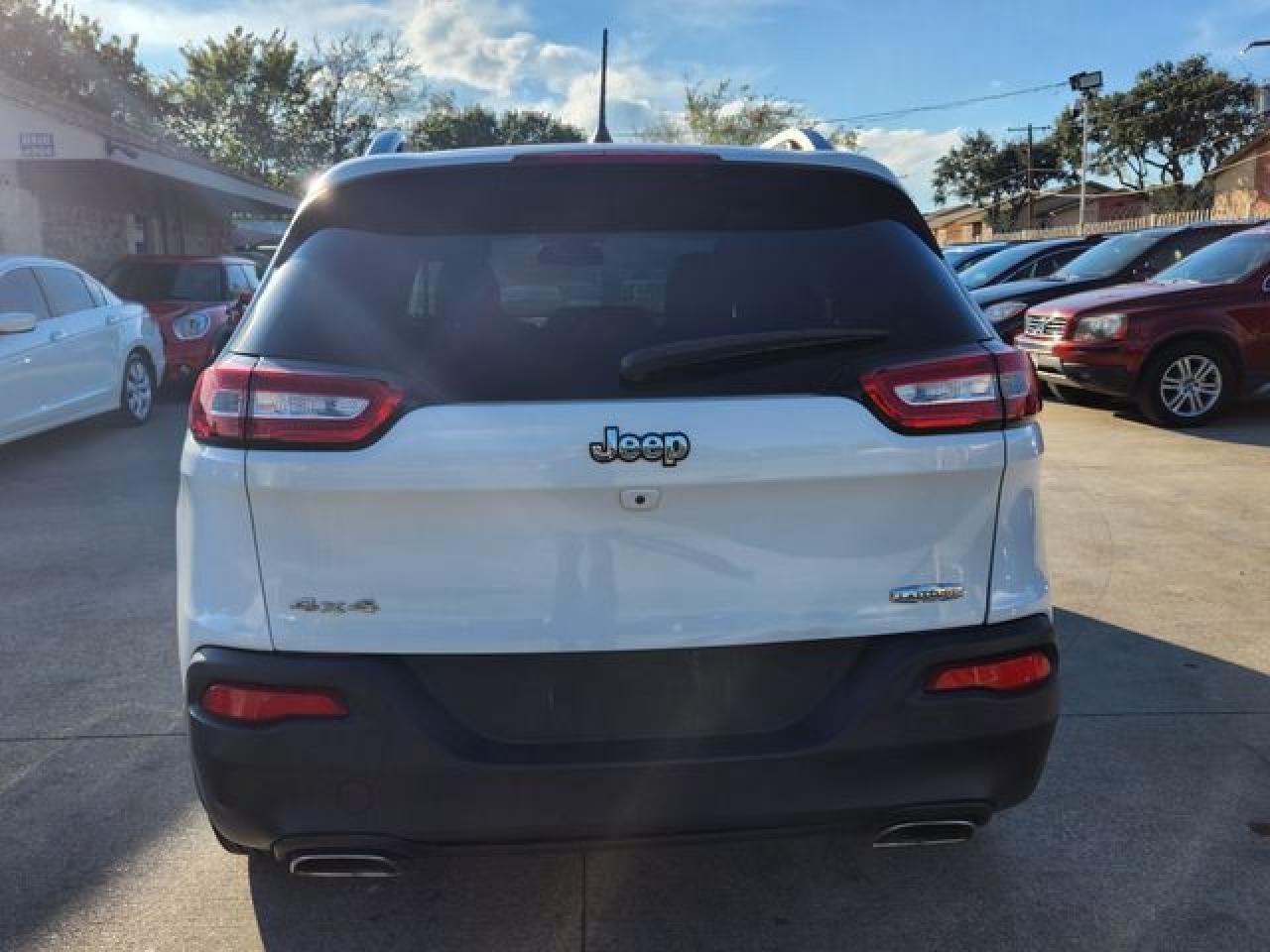 2016 JEEP CHEROKEE
