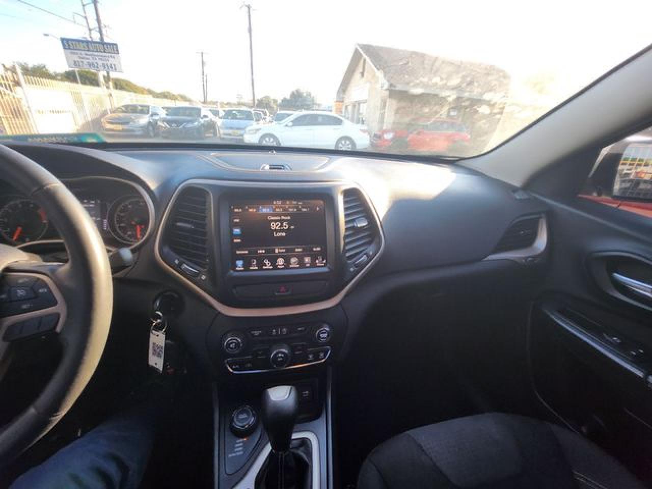 2016 JEEP CHEROKEE