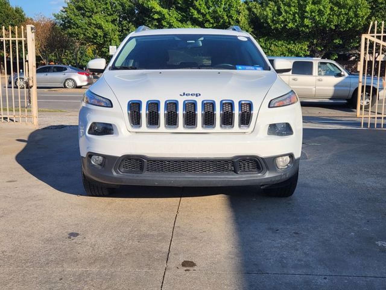 2016 JEEP CHEROKEE