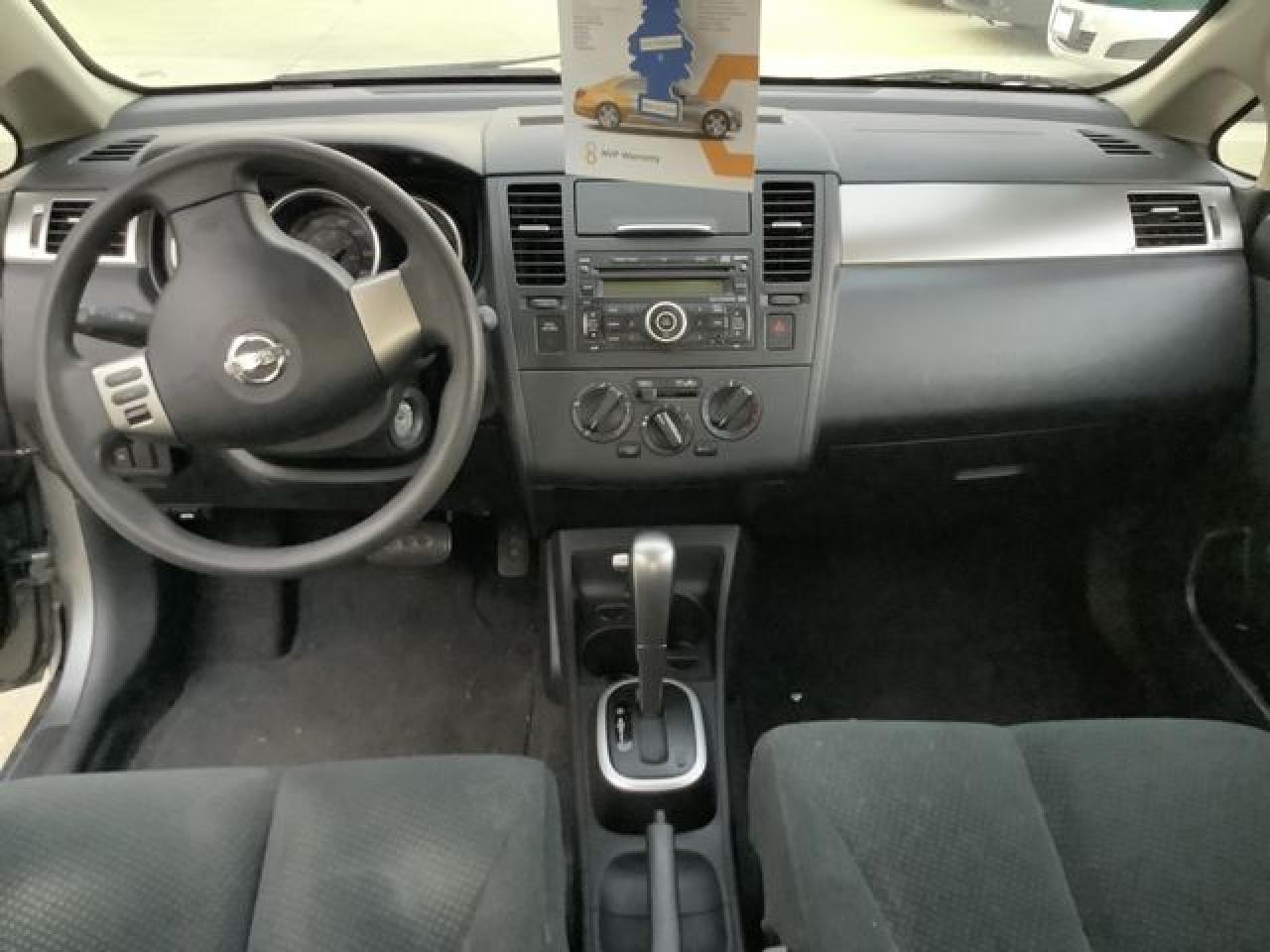 2011 NISSAN VERSA