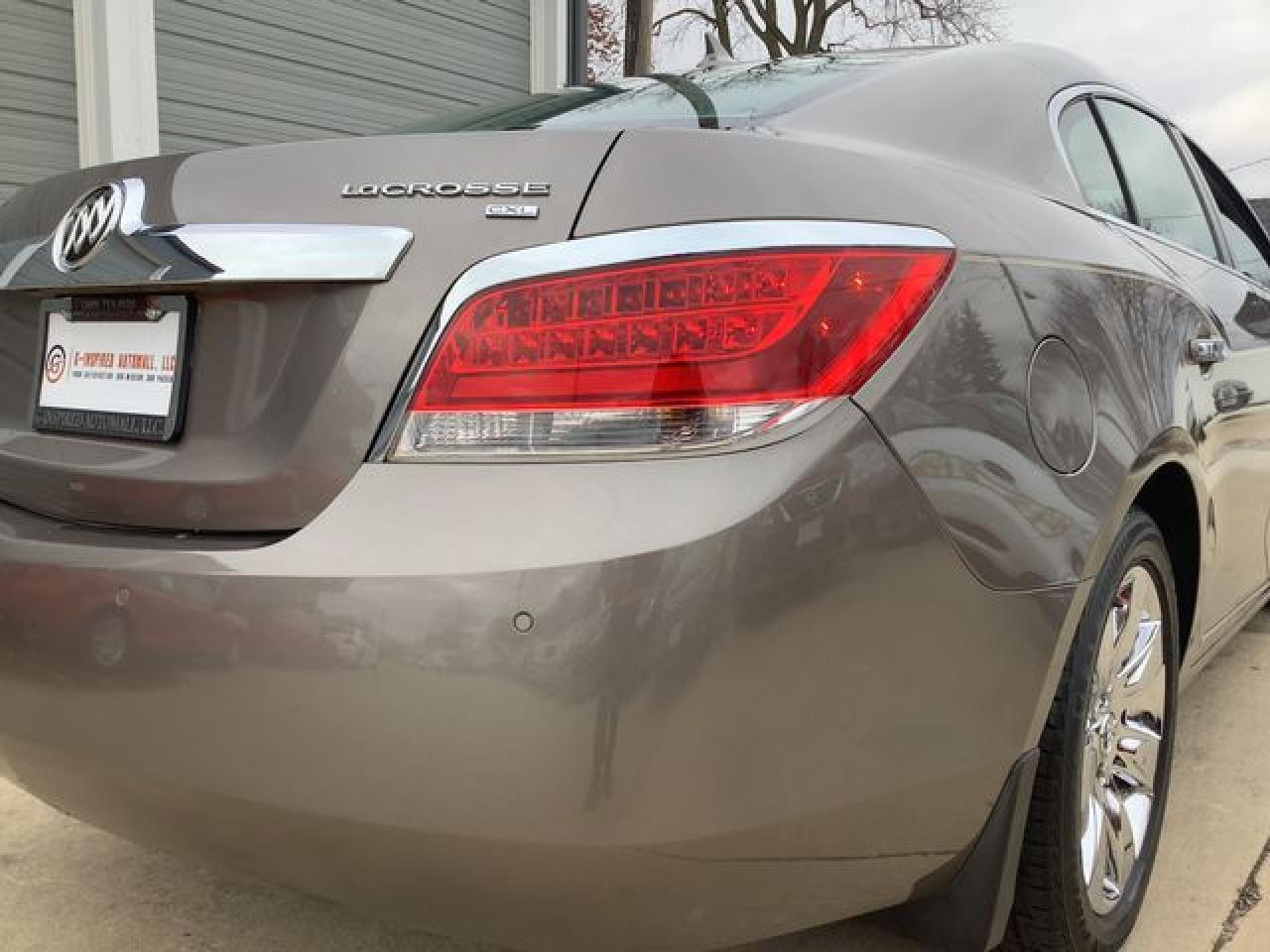 2010 BUICK LACROSSE
