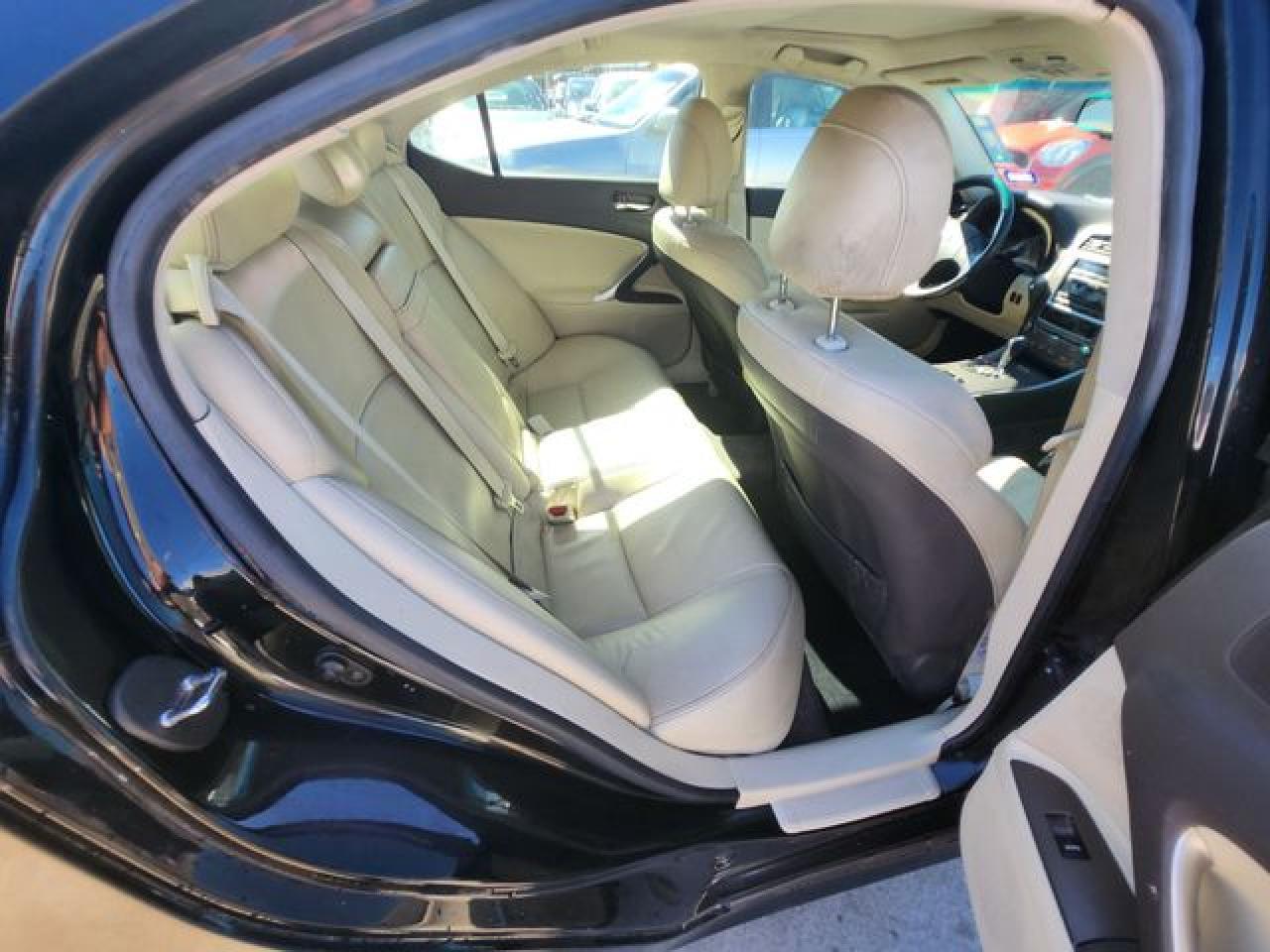 2009 LEXUS IS 250