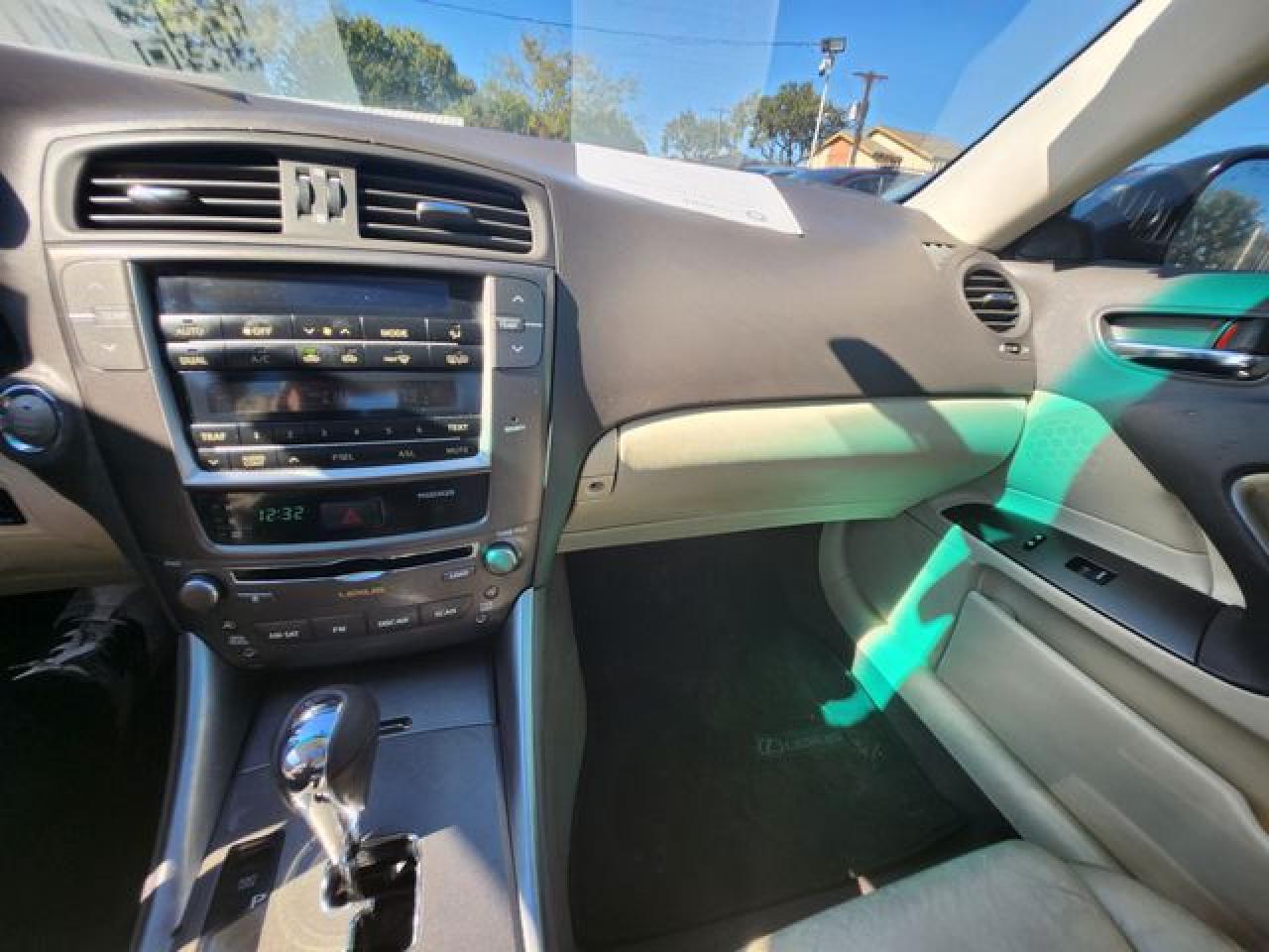 2009 LEXUS IS 250