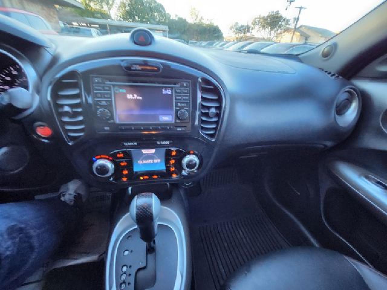 2013 NISSAN Juke
