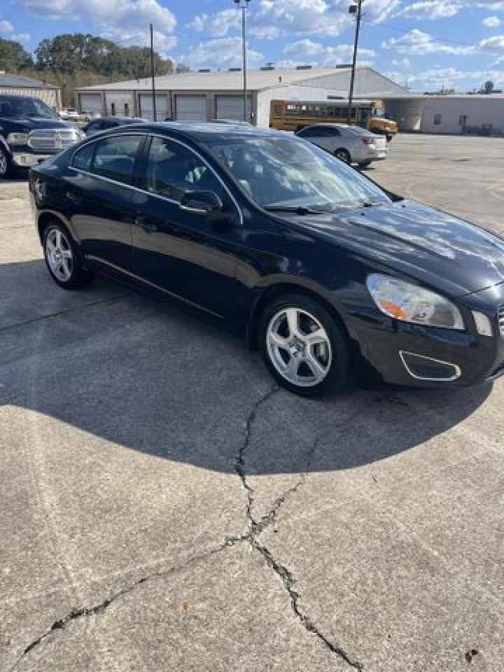 2012 VOLVO S60