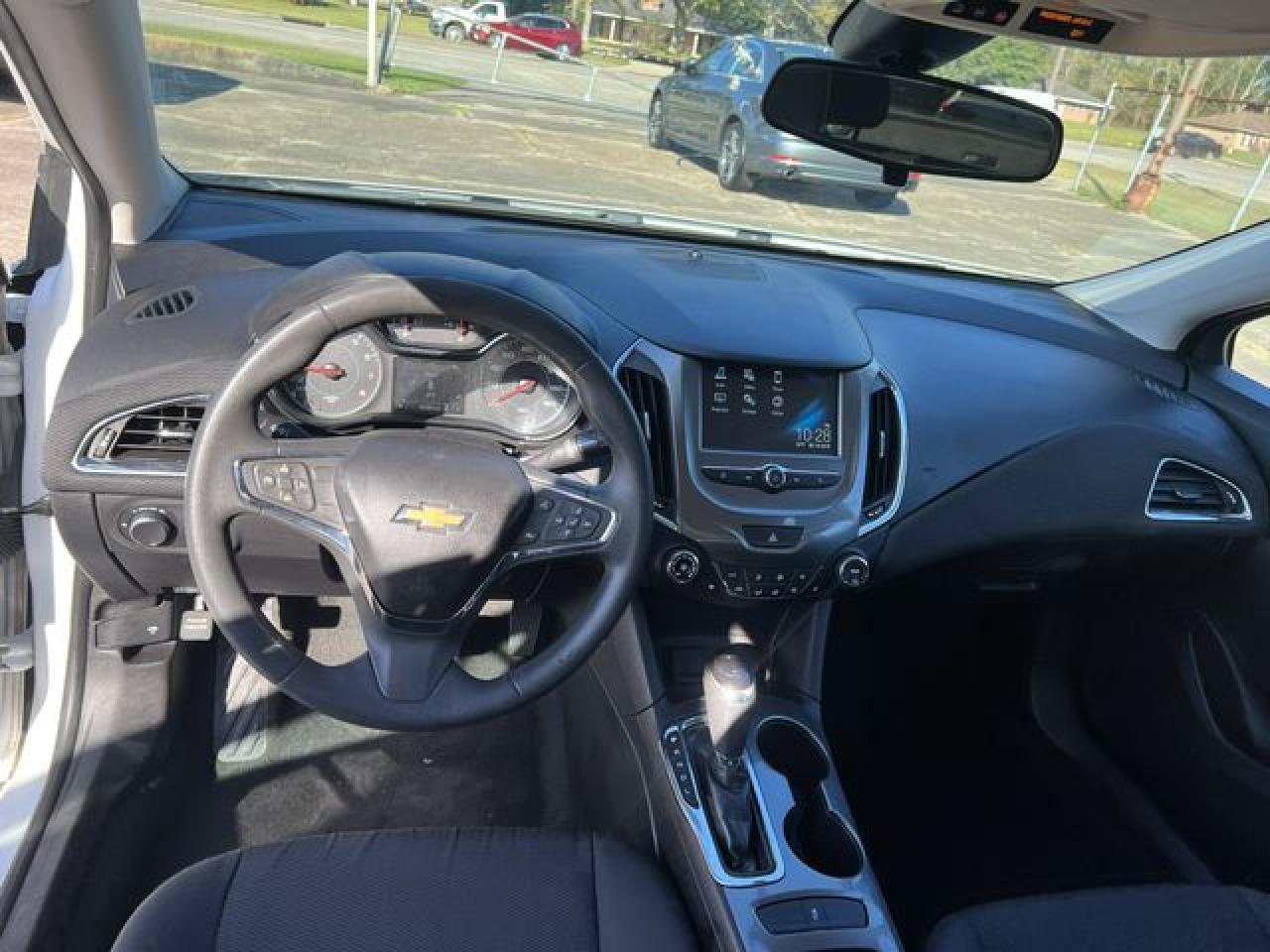 2017 CHEVROLET CRUZE