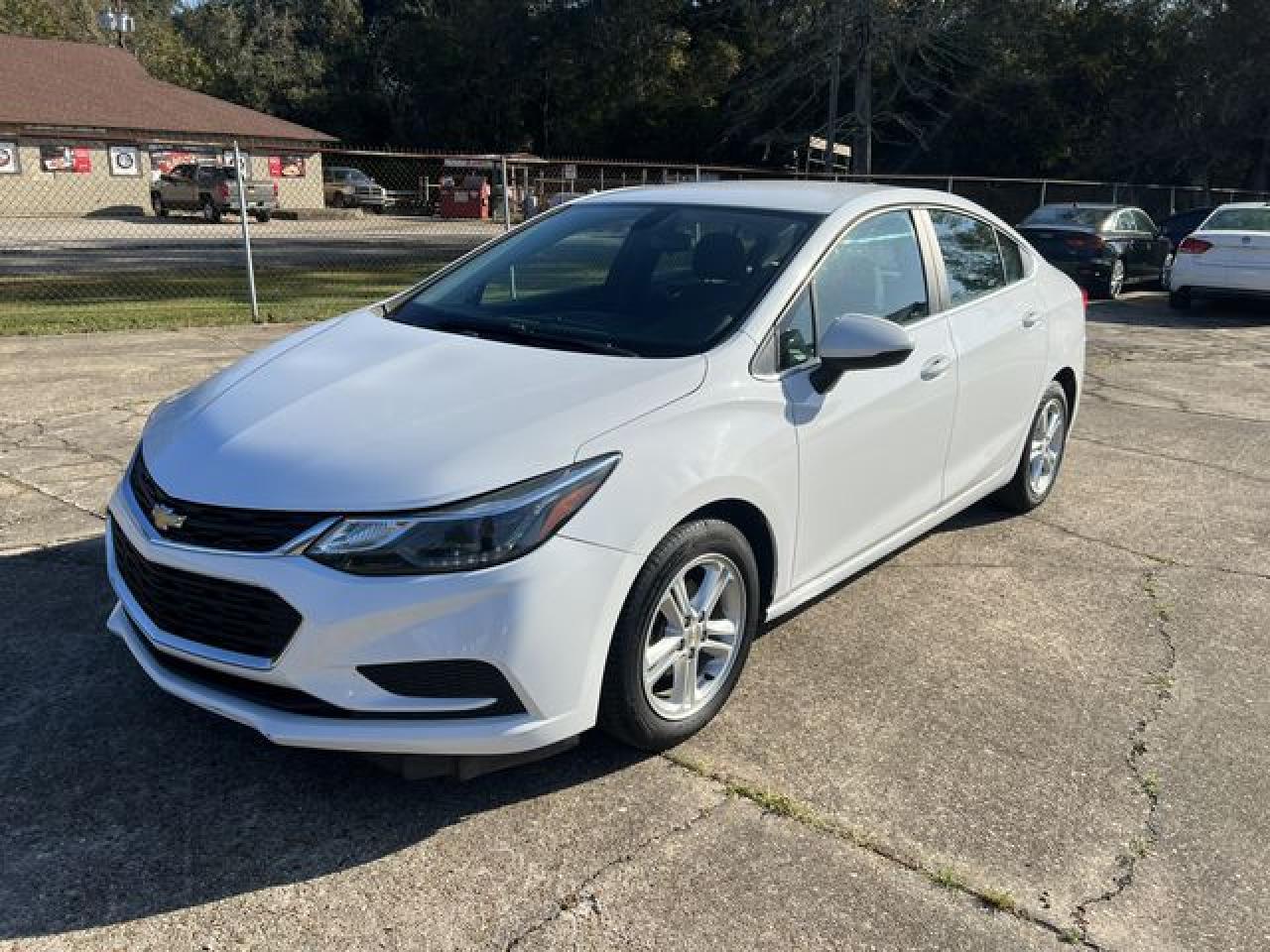 2017 CHEVROLET CRUZE