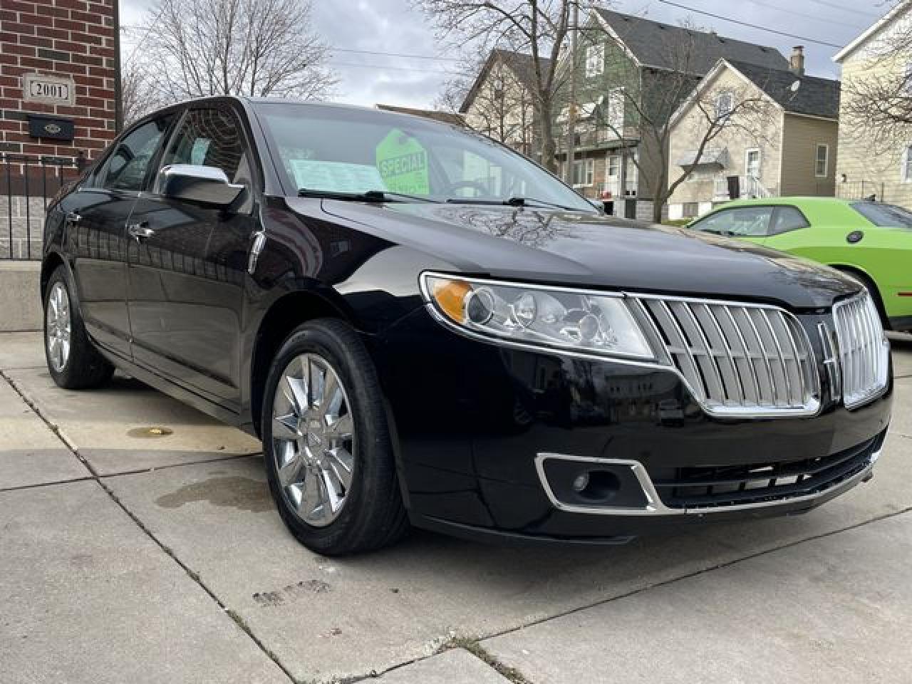 2010 LINCOLN MKZ