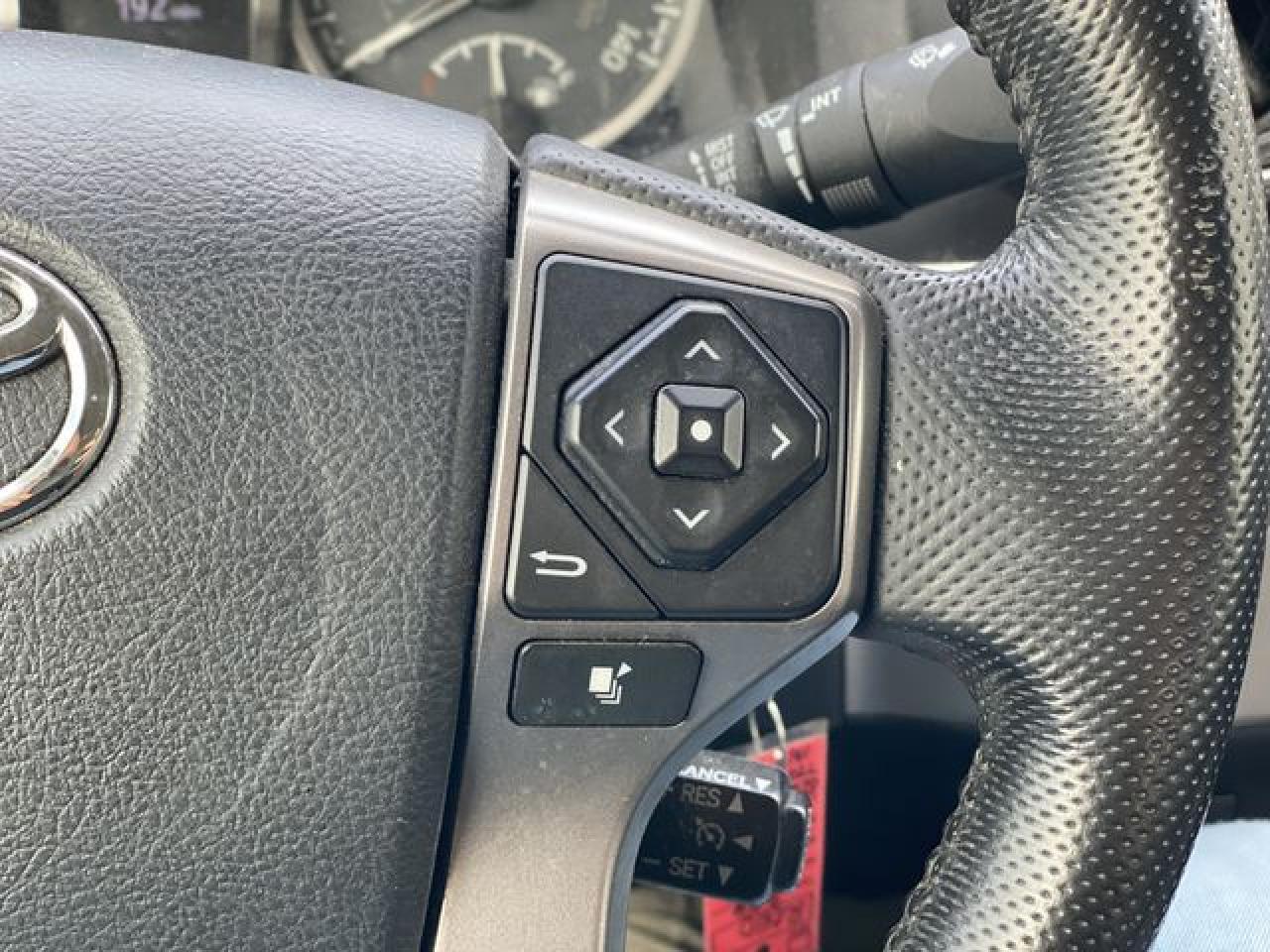 2016 TOYOTA TACOMA
