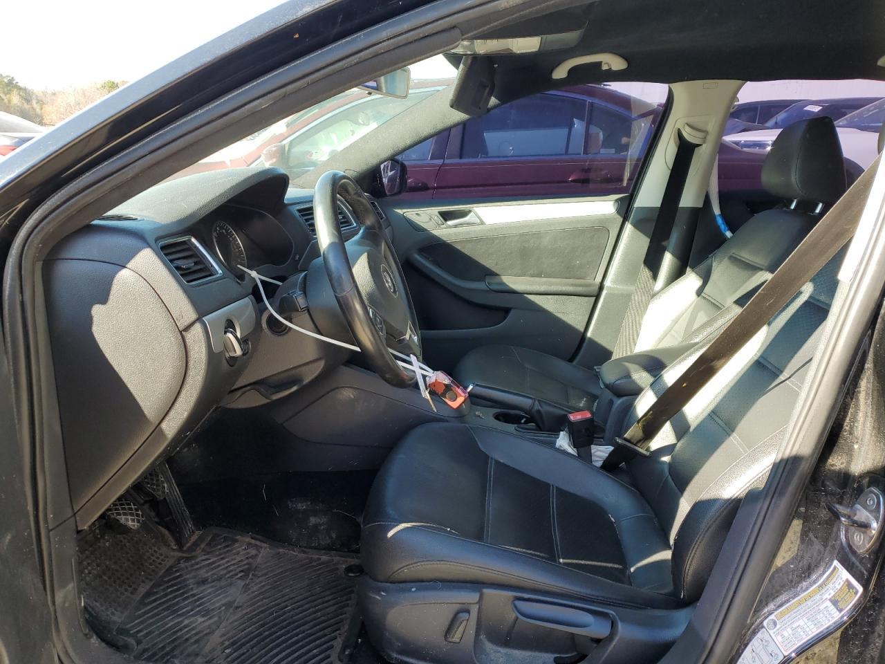 2013 VOLKSWAGEN JETTA