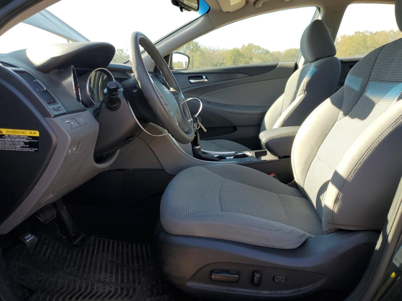 2013 HYUNDAI SONATA
